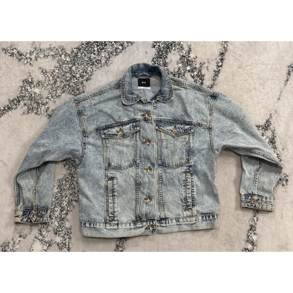 BDG Denim Jacket Womens Small Light Wash Trucker 100%‎ Cotton Urban Outfitters